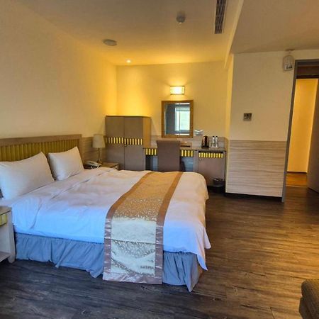 Mi Jing Garden Spring Resort Wulai Eksteriør billede
