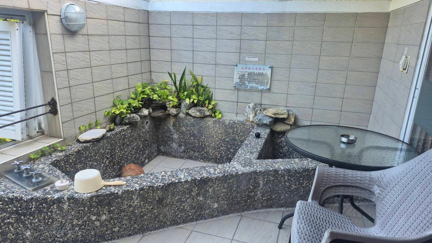 Mi Jing Garden Spring Resort Wulai Eksteriør billede